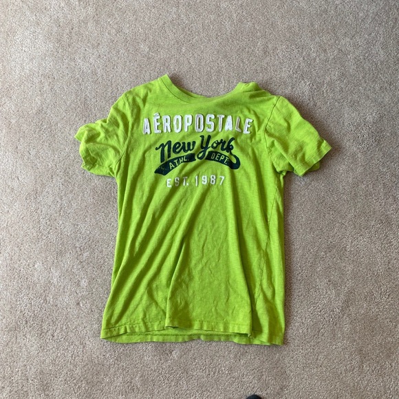 Green Aeropostale shirt - Picture 2 of 3